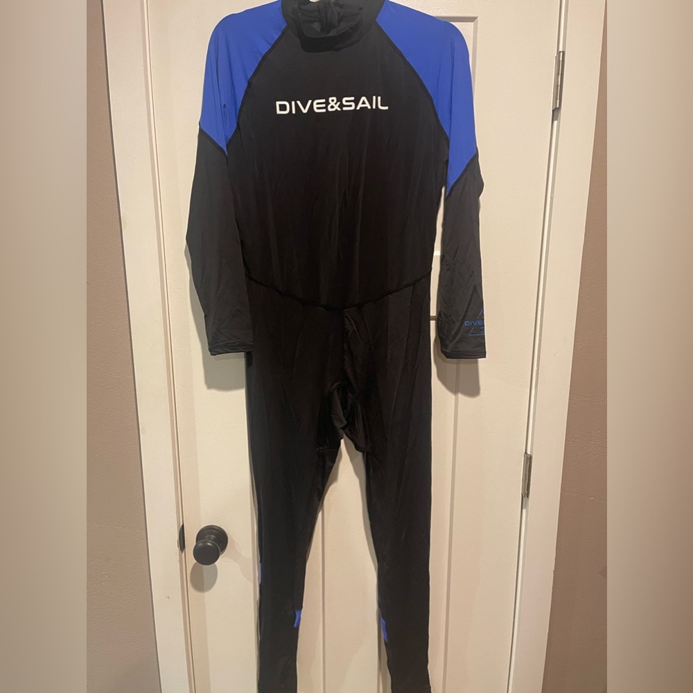 UNISEX XL wetsuit NWOT